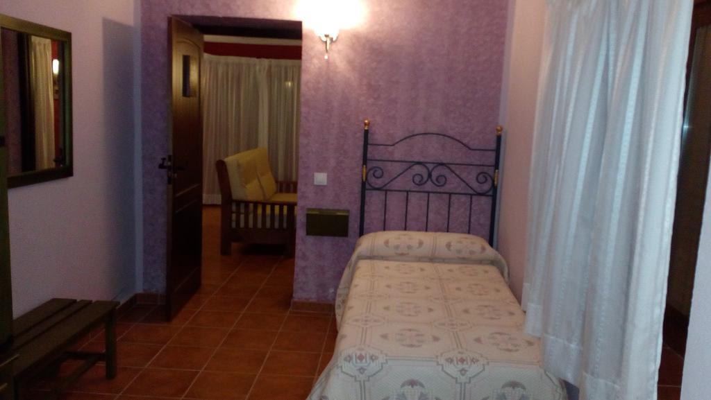 Apartamentos Rurales Casas De Los Maestros Talarrubias Екстериор снимка