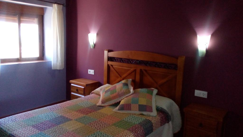 Apartamentos Rurales Casas De Los Maestros Talarrubias Екстериор снимка