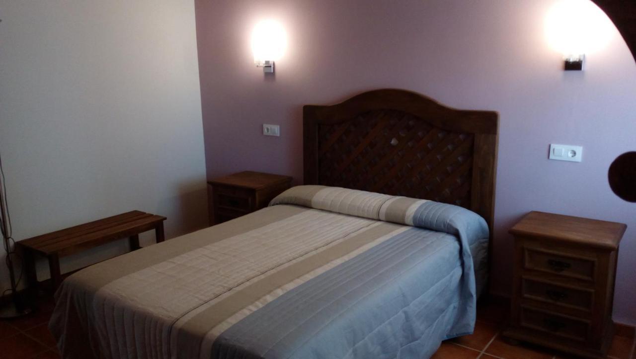 Apartamentos Rurales Casas De Los Maestros Talarrubias Екстериор снимка